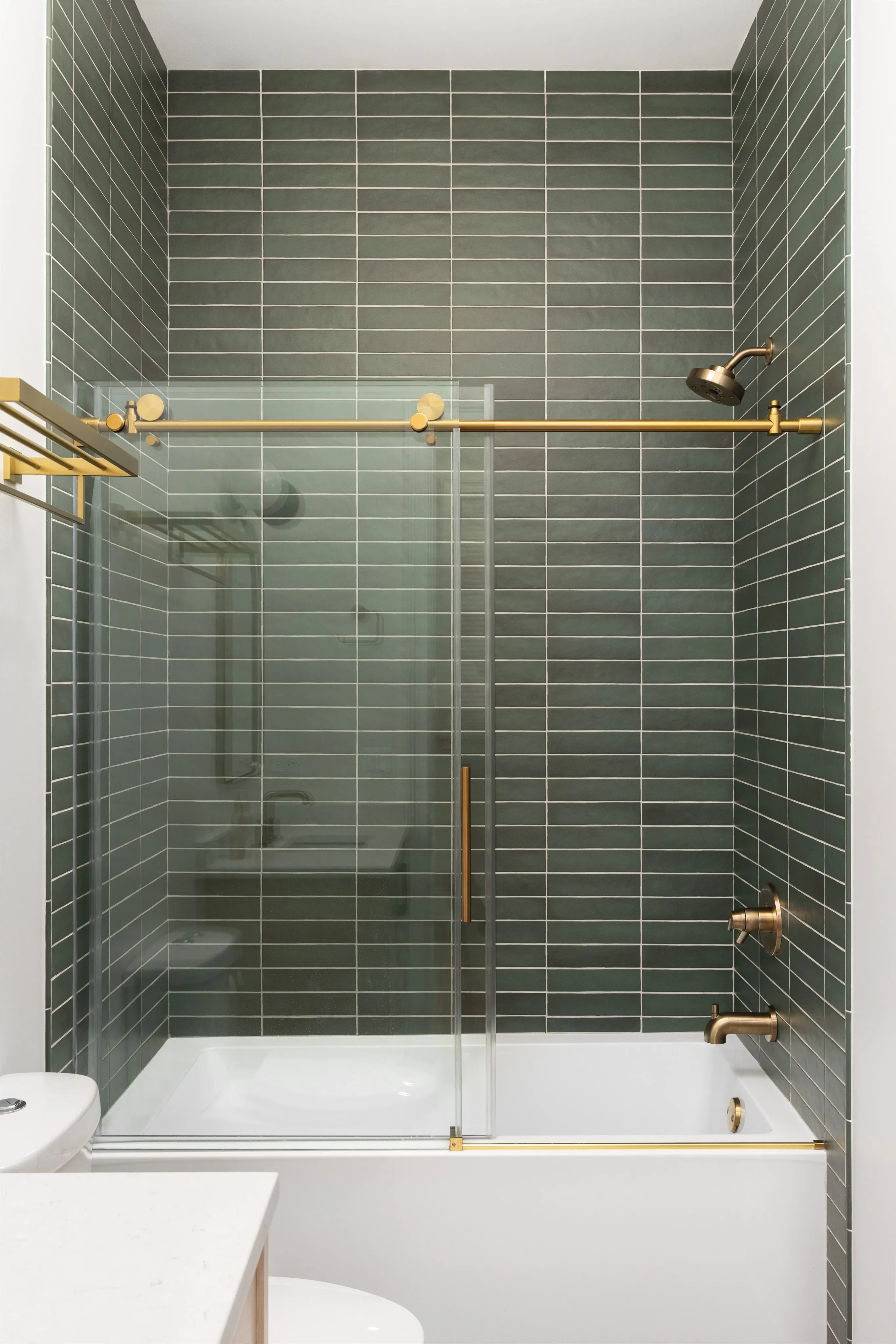 Bath Screens & Railings